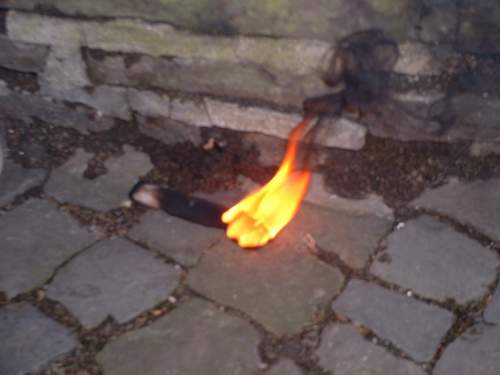 Burning Reagenzglas #3