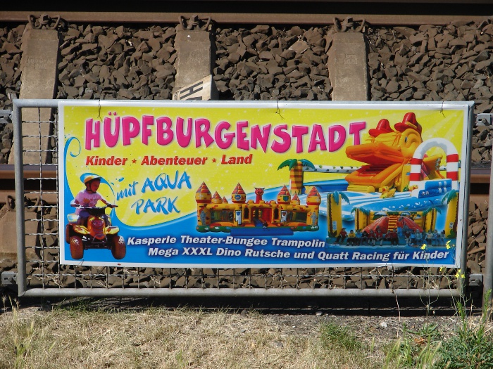 Hüpf Burgen Stadt Land