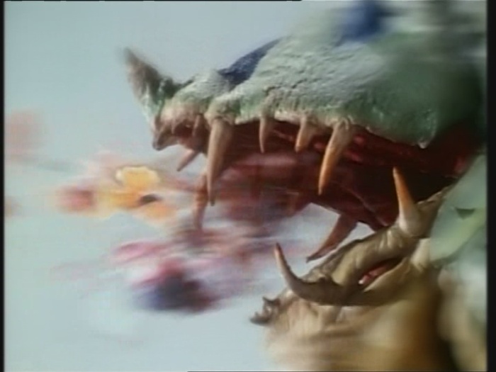 Power Rangers Monster - S01E24 - Spuckende Blume