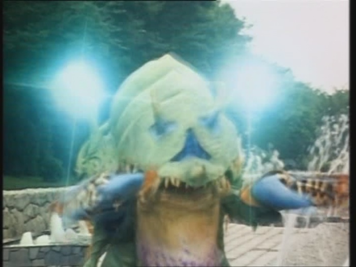 Power Rangers Monster - S01E24 - Spuckende Blume