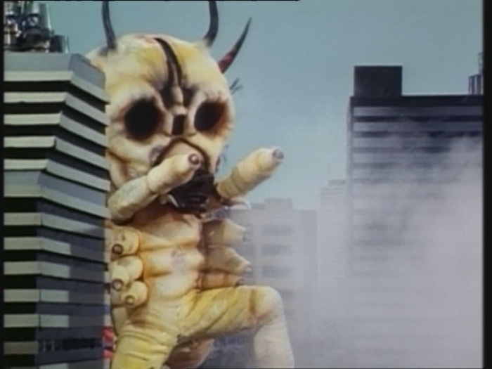Power Rangers Monster - S01E32 - Räupchen