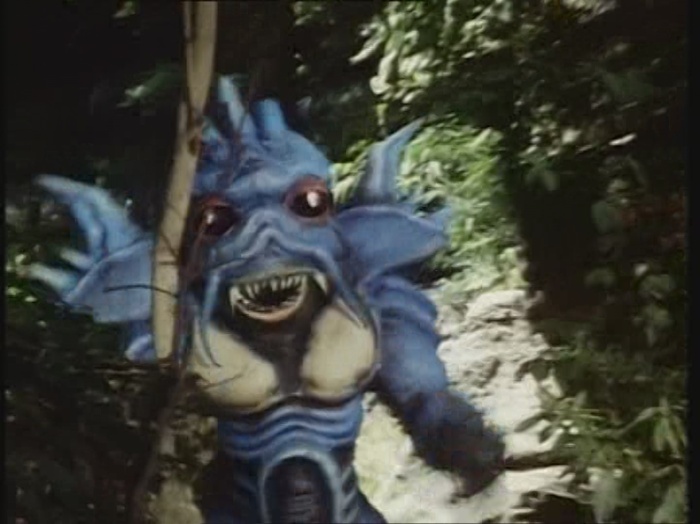 Power Rangers Monster - S01E33 - Fangzahn