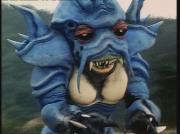 Power Rangers Monster - S01E33 - Fangzahn