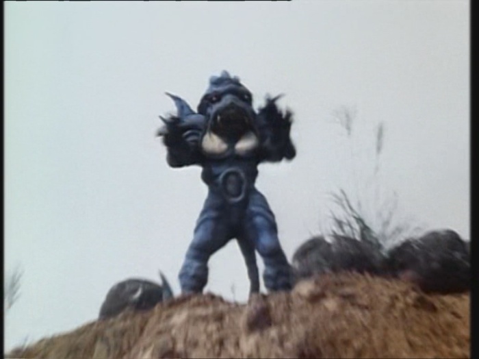 Power Rangers Monster - S01E33 - Fangzahn