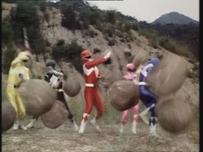Power Rangers Monster - S01E33 - Fangzahn