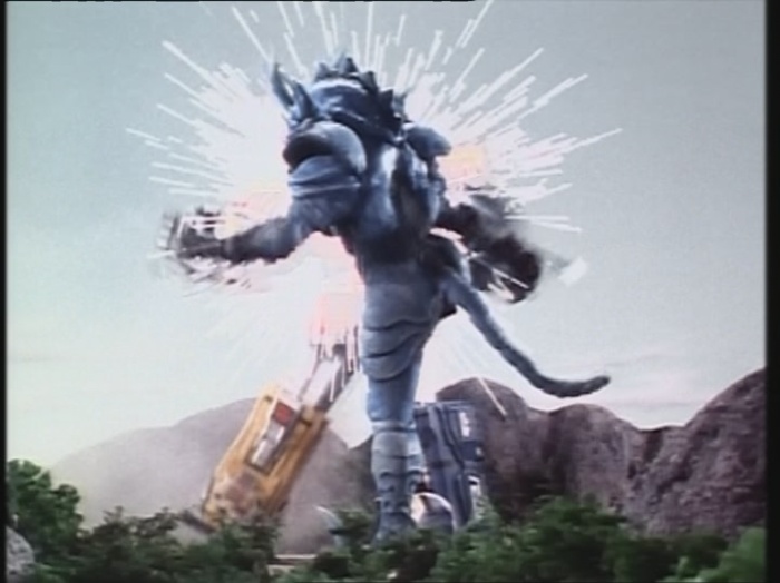 Power Rangers Monster - S01E33 - Fangzahn