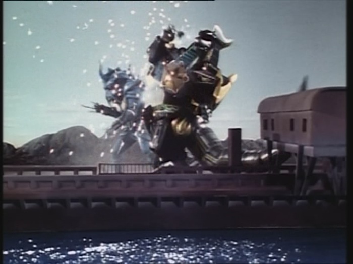 Power Rangers Monster - S01E33 - Fangzahn