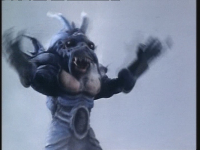 Power Rangers Monster - S01E33 - Fangzahn